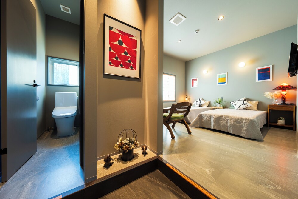 スタンダード ツインルーム マウンテンビュー 客室1 | 旅館 はちすの糸