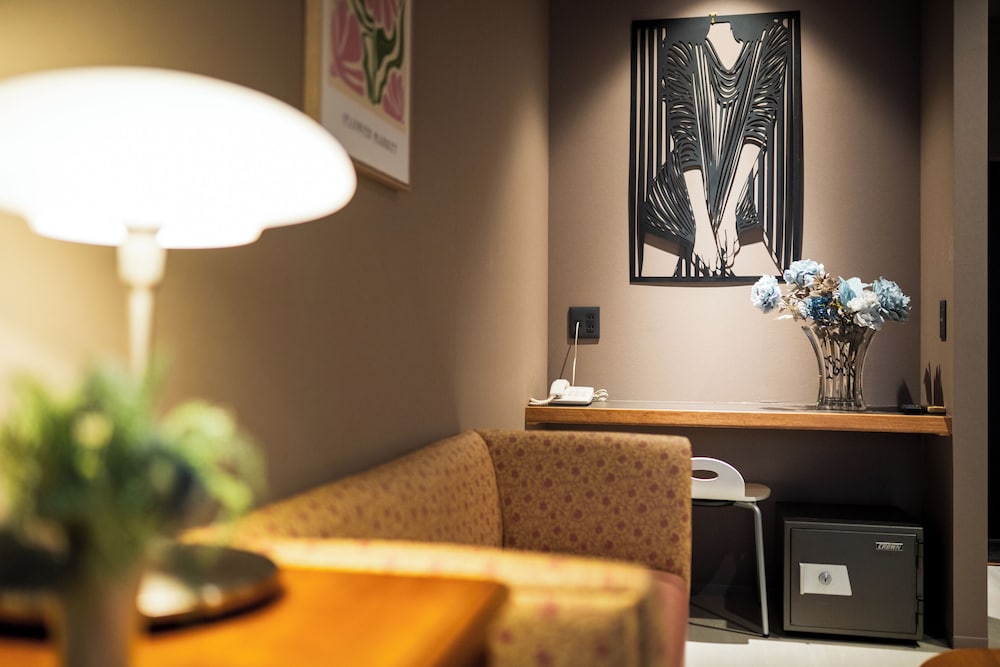 コンフォート ダブルルーム マウンテンビュー 客室3 | 旅館 はちすの糸