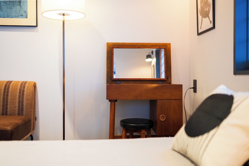 コンフォート 4 人部屋 マウンテンビュー 客室6 | 旅館 はちすの糸