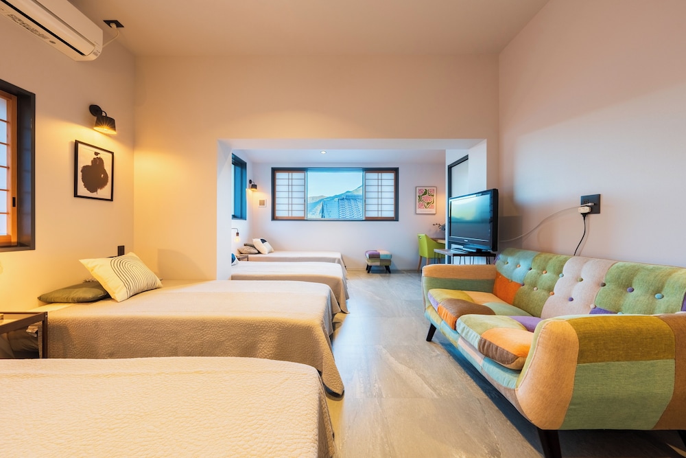 コンフォート 4 人部屋 マウンテンビュー 客室2 | 旅館 はちすの糸