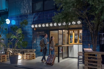 CAFE / MINIMAL HOTEL OUR OUR