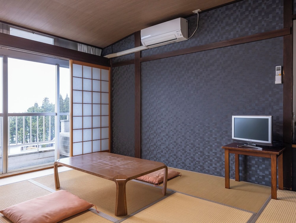 4 人部屋 | 国民宿舎 えぼし荘