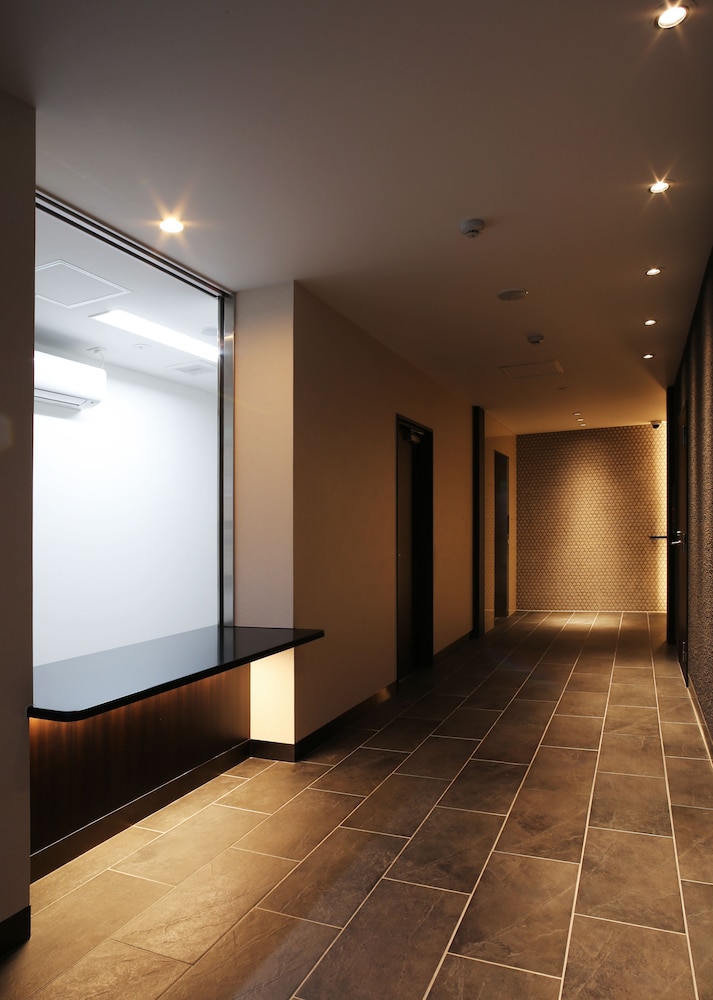 内部エントランス1 | Hotel Ritza HAKATA