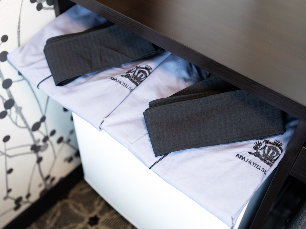 ダブルルーム 禁煙室 客室の設備とサービス13 | アパホテル & リゾート〈両国駅タワー〉