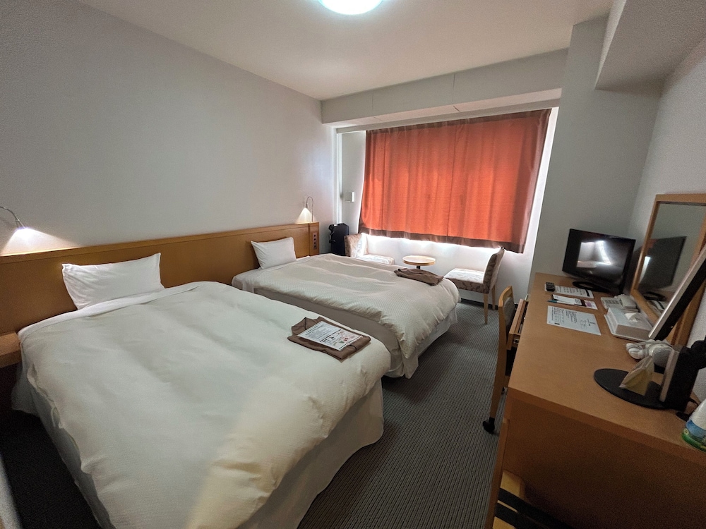 【禁煙】スタンダードツイン 18.15平米 ベッド幅1200 | グランドパークホテル大館
