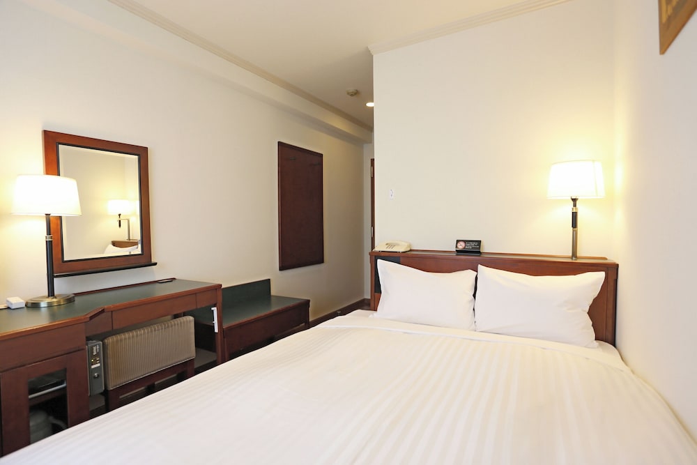 スタンダ－ドダブル 禁煙 | ホテルキャッスルイン鈴鹿中央