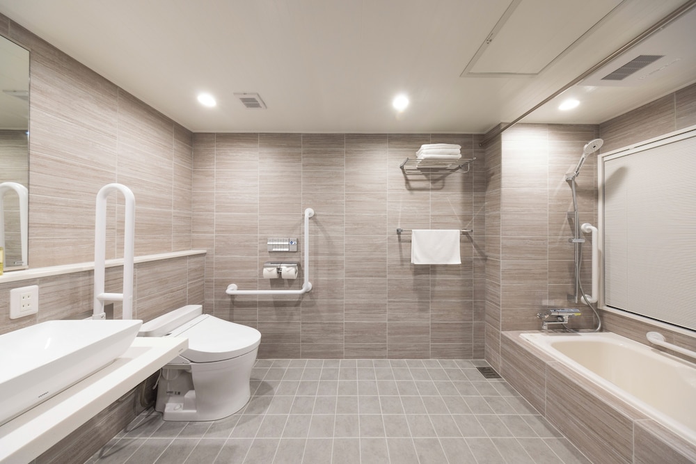 プレミアム ツインルーム シングルベッド 2 台 禁煙 バスルーム0 | ホテルセレッソ