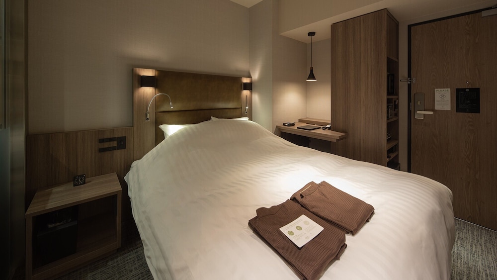 スマート・ダブルルーム 客室2 | ホテルエイチツー長崎