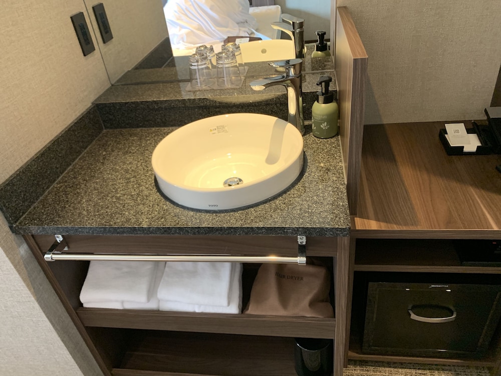 スマート・ツインルーム 客室1 | ホテルエイチツー長崎