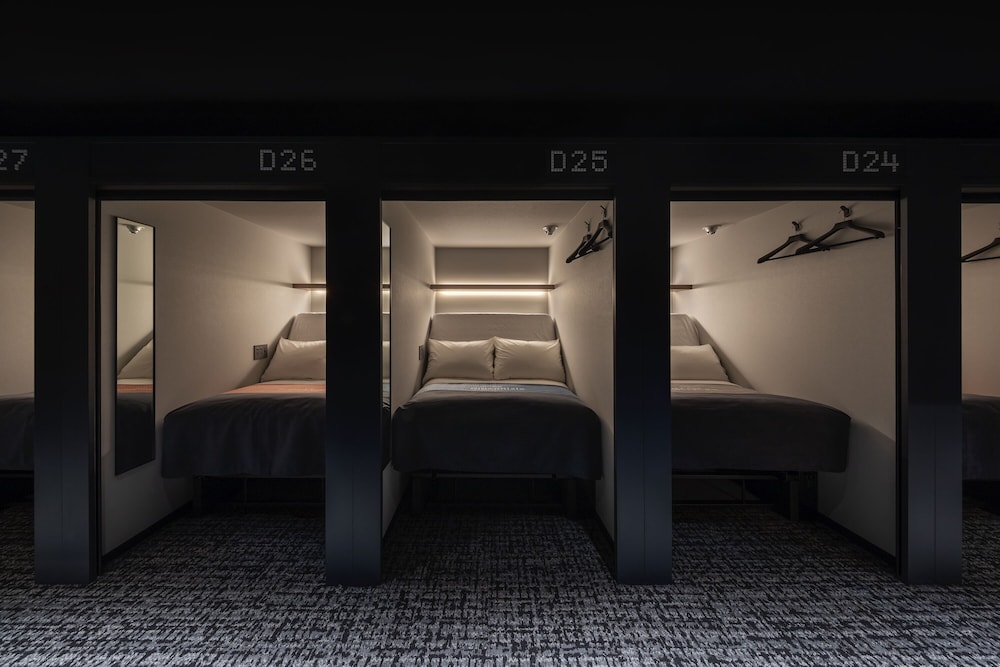 スマートポッド2室利用 - すべての性別 | The Millennials 福岡 (ザ･ミレニアルズ福岡)