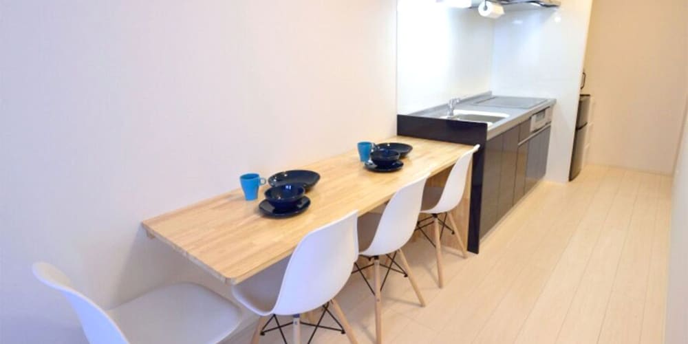 ファミリールーム303 専用キッチン0 | ゲストハウス岐阜羽島心音