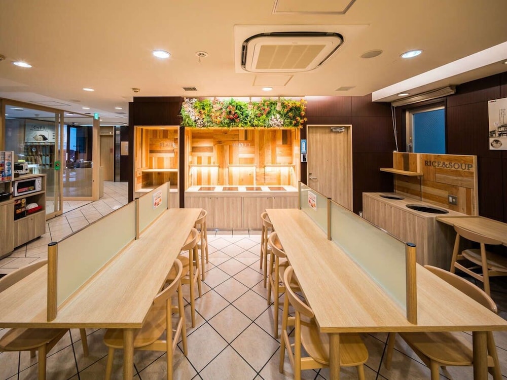 朝食スペース1 | スーパーホテル地下鉄谷町四丁目 6 号口 朝食スペース1 | スーパーホテル地下鉄谷町四丁目 6 号口