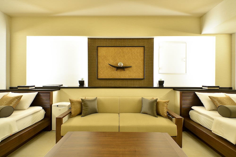 プレミアム ツインルーム 客室1 | ホテル アロマ