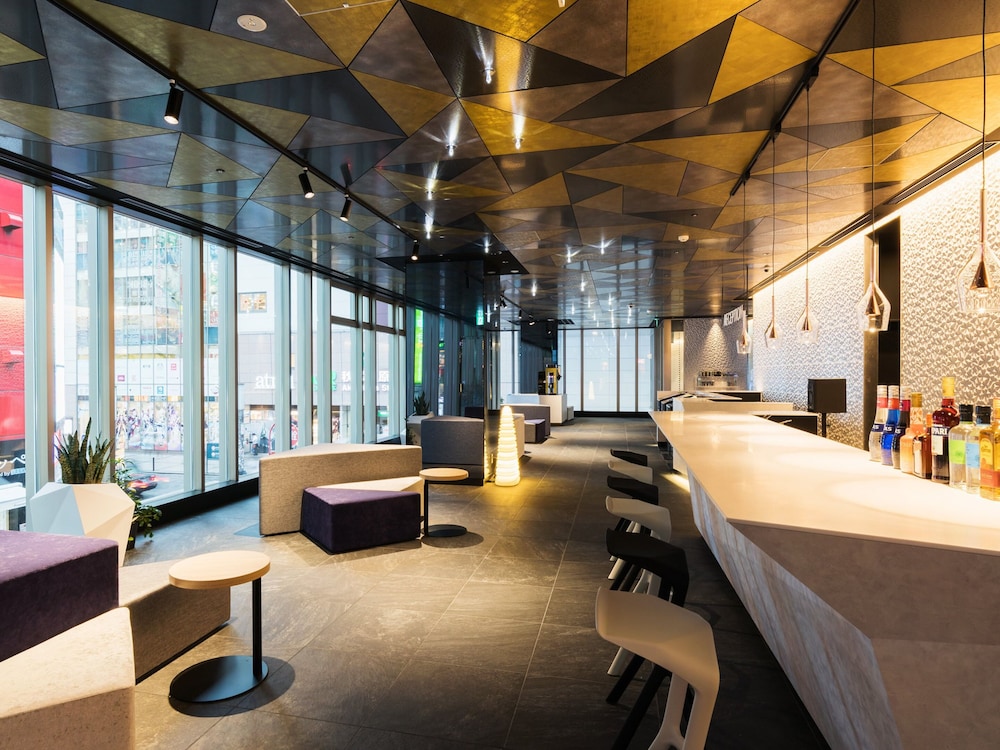 ロビーラウンジ1 | JR東日本ホテルメッツ プレミア 秋葉原