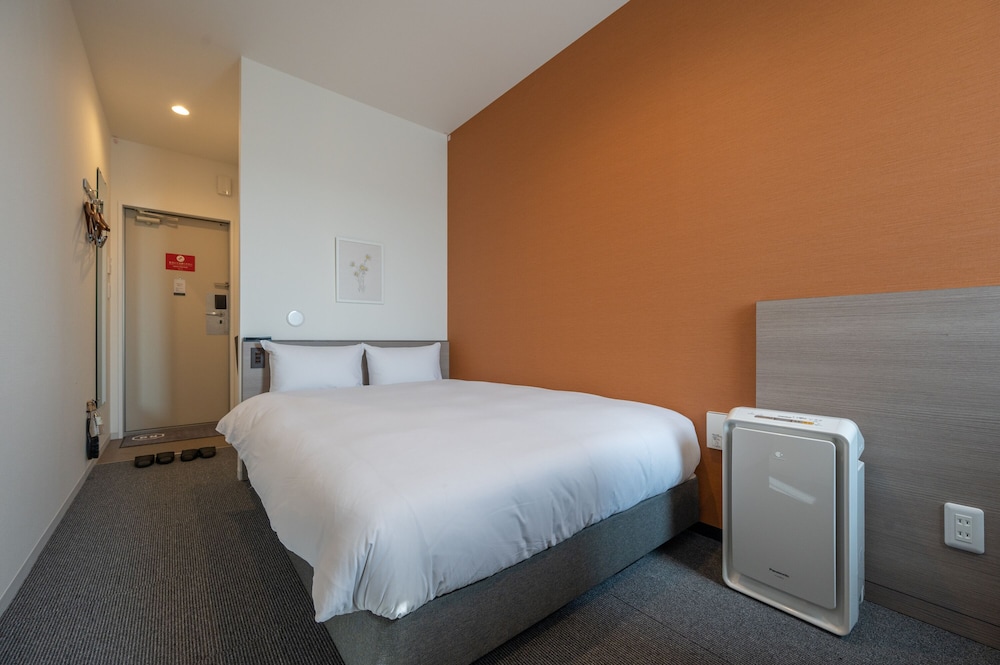 スタンダード ダブルルーム (23時以降のチェックインはできませんのでご注意ください) 客室1 | HOTEL R9 The Yard 宇都宮中央