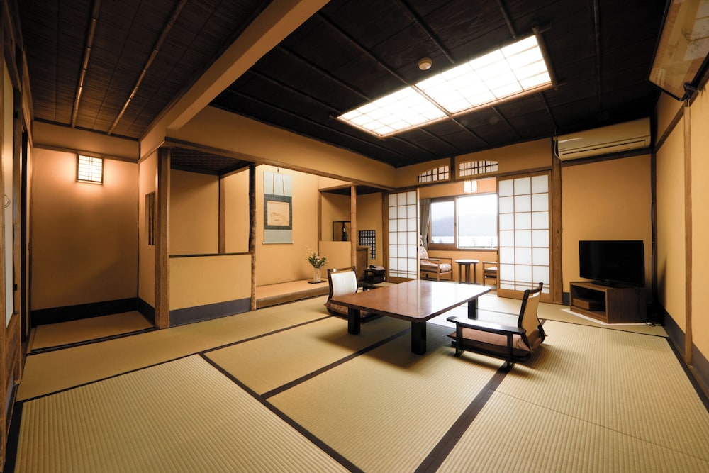 スタンダード ルーム 禁煙 | 茶六別館