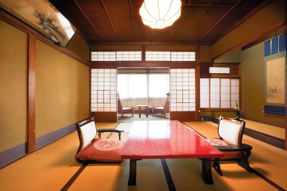 スタンダード ルーム 禁煙 客室4 | 茶六別館