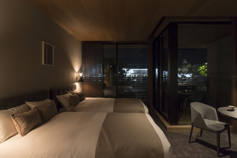 デラックス ツインルーム | HOTEL CANATA KYOTO