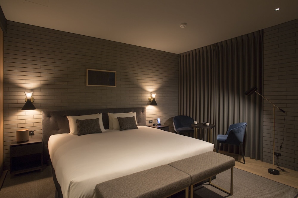 デラックスキングルーム 客室1 | HOTEL CANATA KYOTO