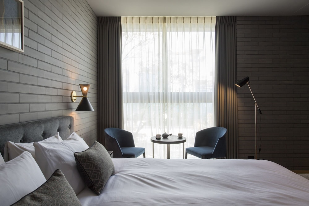 デラックスキングルーム 客室5 | HOTEL CANATA KYOTO