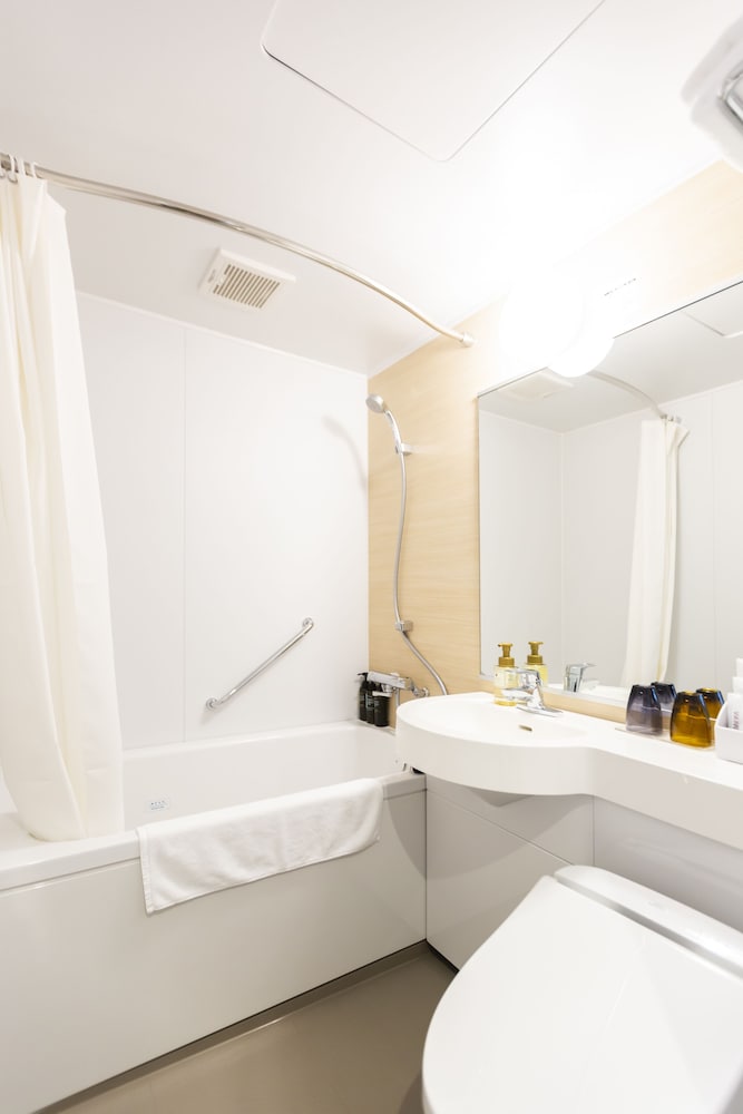 ツインルーム バスルーム0 | JR西日本グループ ヴィアインプライム日本橋人形町