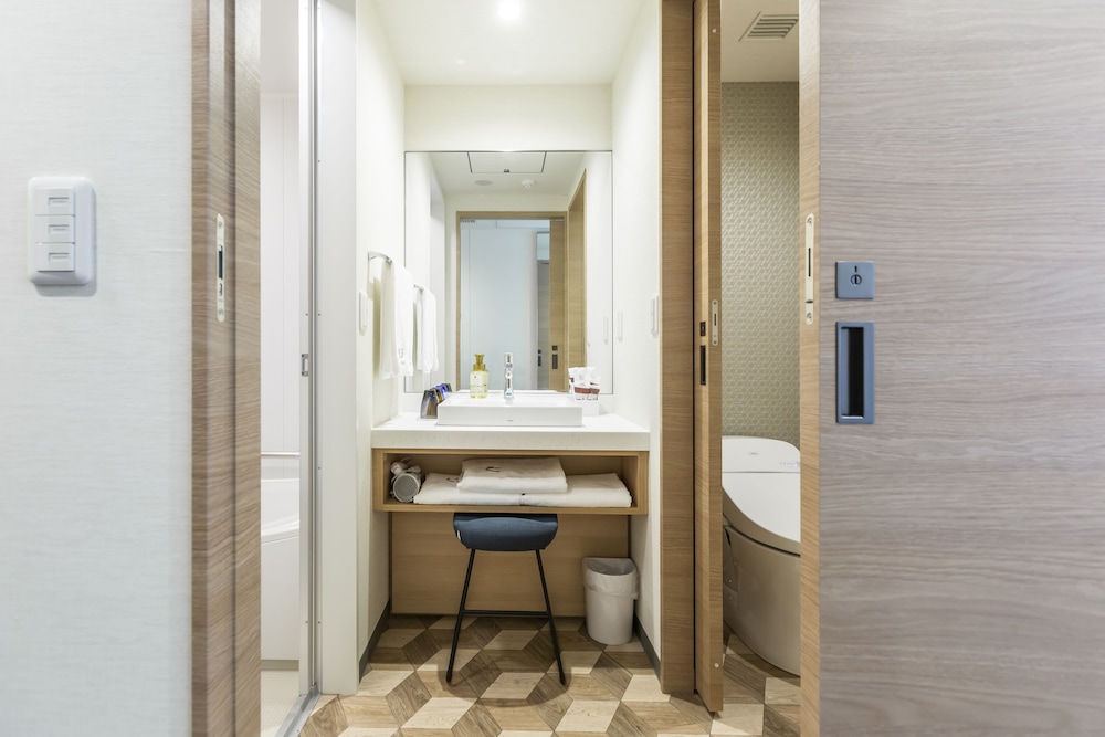 トリプルルーム バスルーム0 | JR西日本グループ ヴィアインプライム日本橋人形町