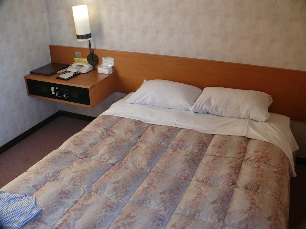 客室1 | 三原国際ホテル