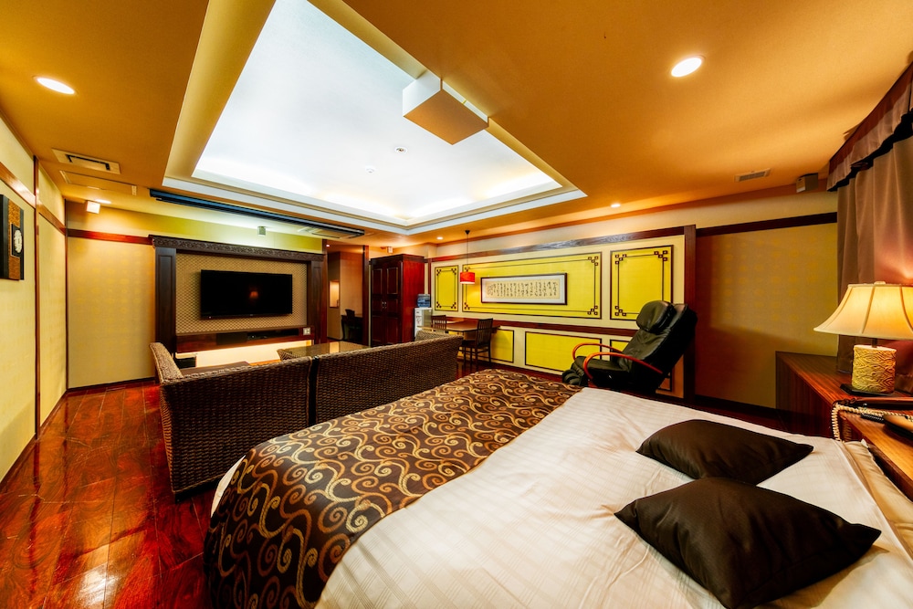 デラックス ダブルルーム 客室3 | ホテルロータス大津店 - 大人限定