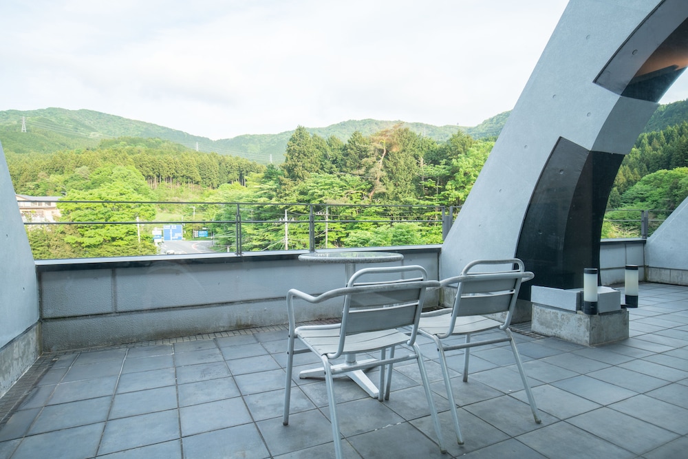 [禁煙] 洋室ラグジュアリーツイン バルコニー0 | レンブラントプレミアム富士御殿場