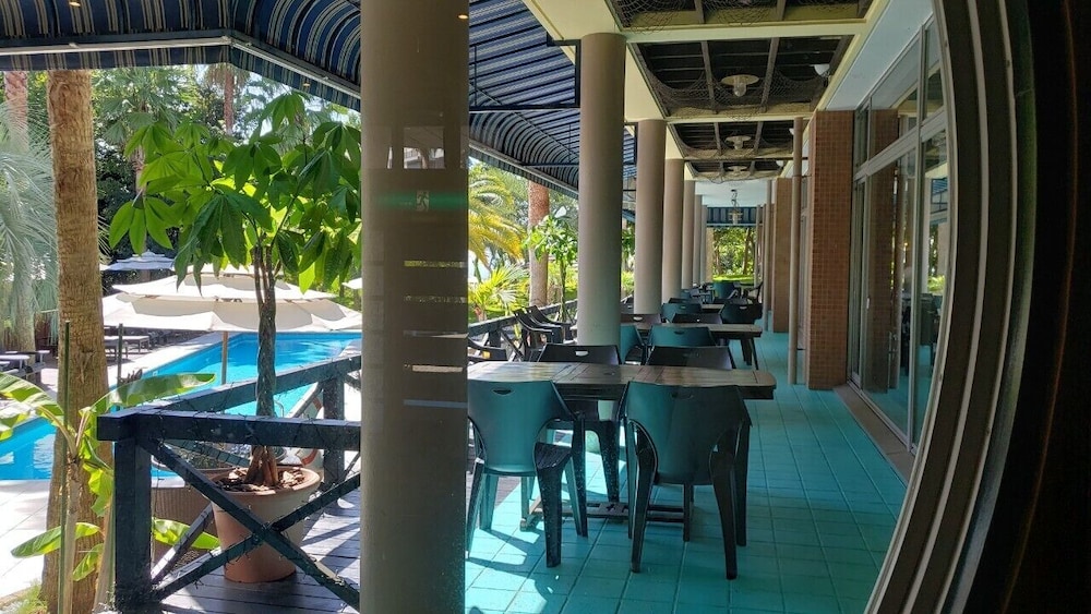 レストラン1 | 湘南 OVA