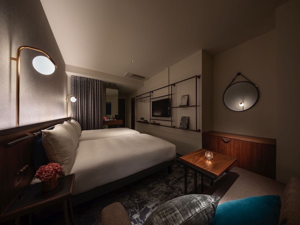 スーペリア ツインルーム 客室1 | THE LIVELY 大阪本町 (ザ・ライブリー大阪本町)