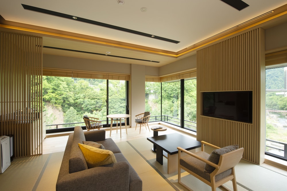 コーナースイート 部屋からの景観0 | シャレーアイビー定山渓