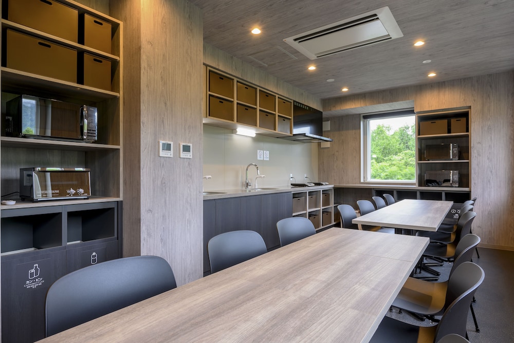 ツインルーム 共用キッチン設備0 | ミッドタウン ニセコ