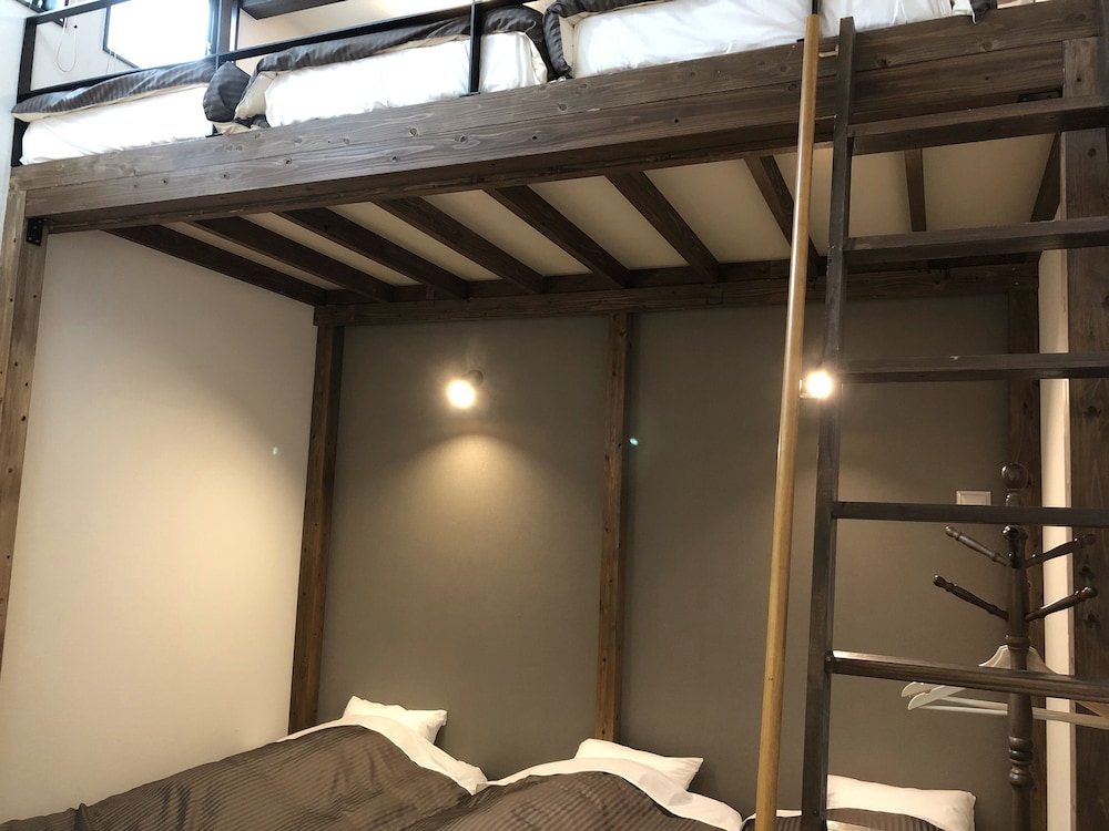 ファミリー ロフト ベッド (複数台) 客室2 | ホテル東興 博多 祇園