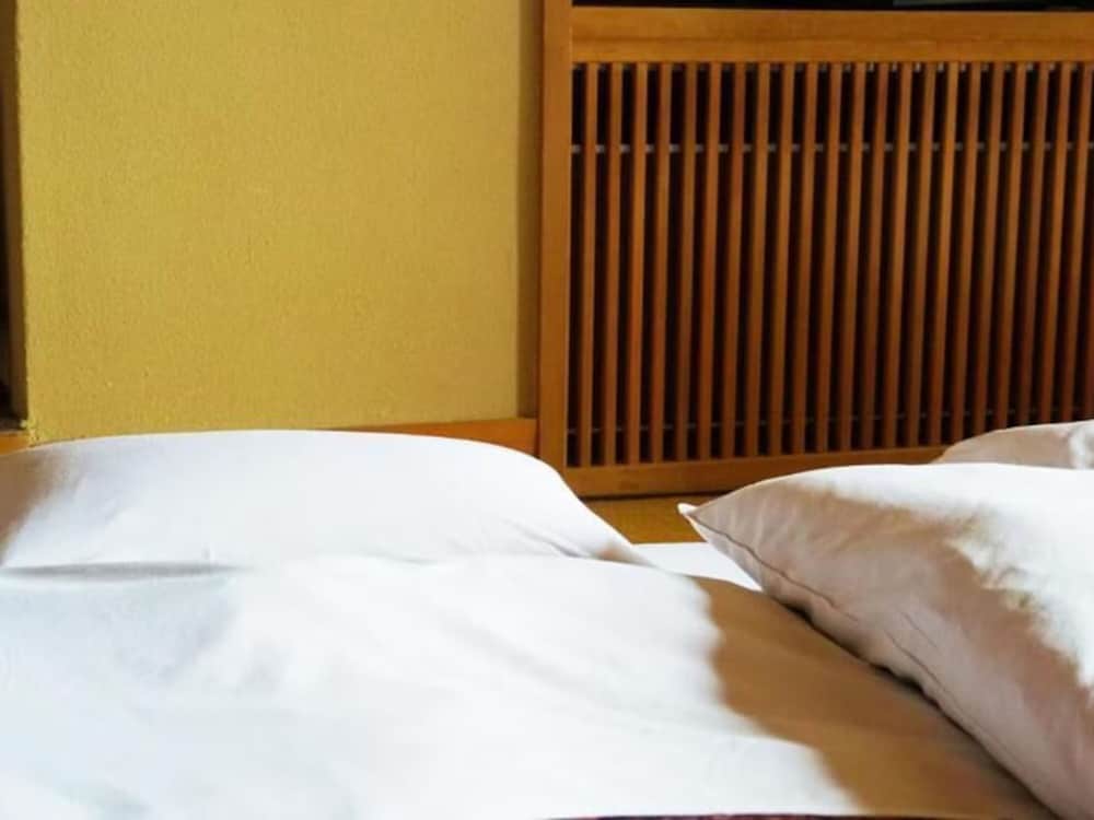 庭園付き和室 禁煙 客室2 | 若喜旅館