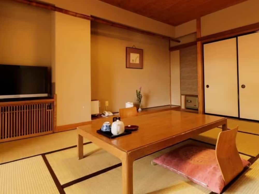 山側客室 禁煙 客室3 | 若喜旅館