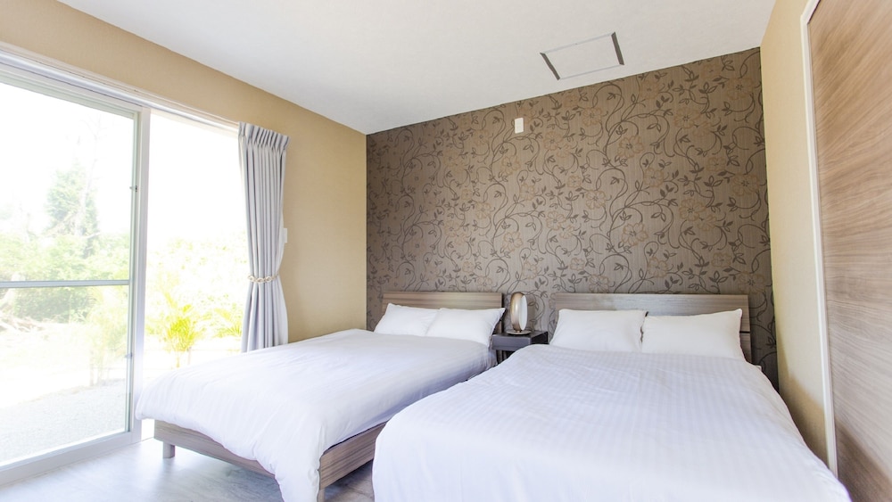 客室1 | Beach side resort Grand blue OKINAWA