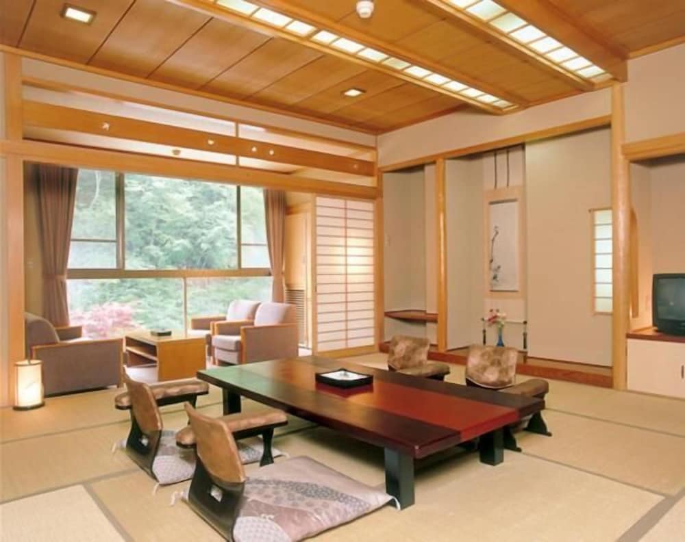 レストラン1 | 西山温泉 慶雲館 レストラン1 | 西山温泉 慶雲館
