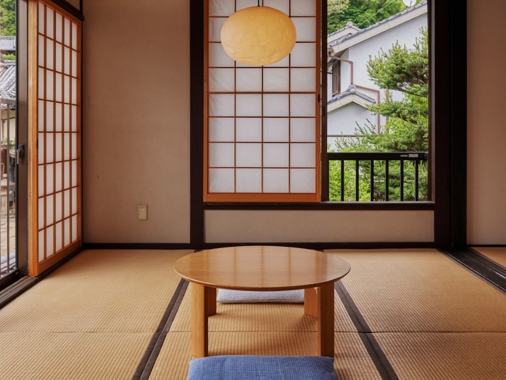 VMGデラックス 禁煙 客室2 | NIPPONIA HOTEL Takehara Saltworks Town