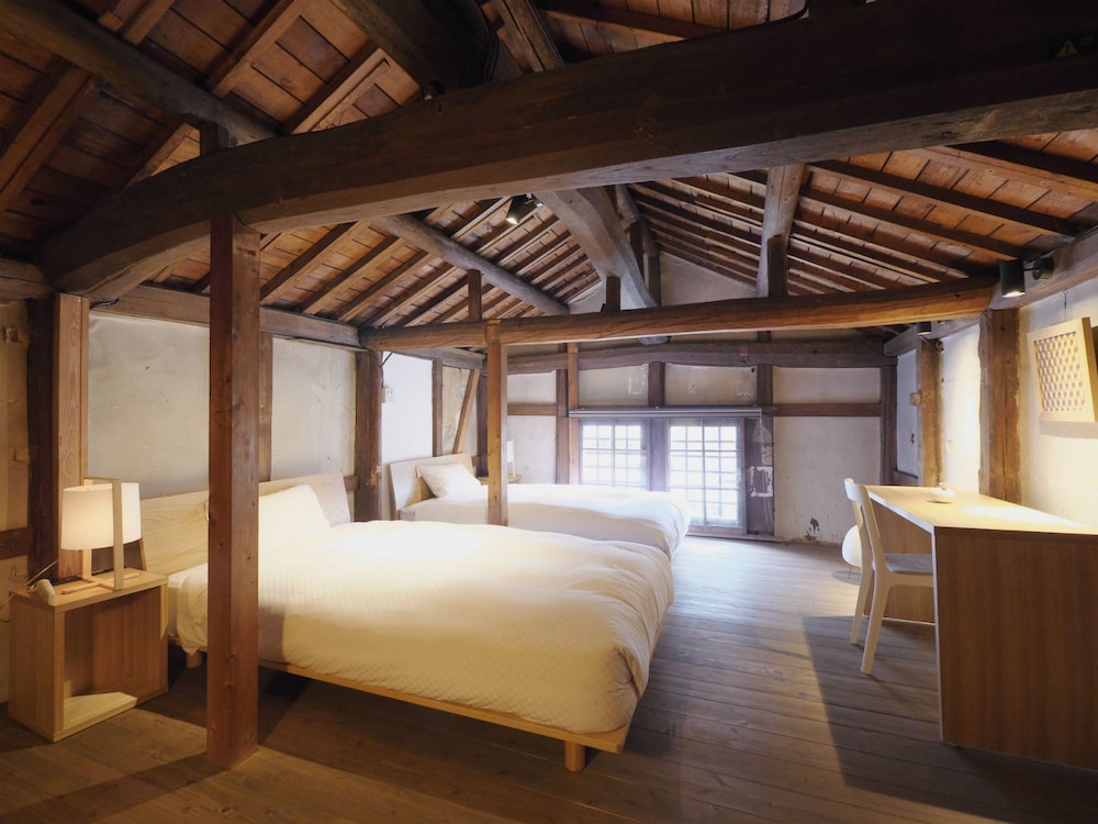 客室1 | NIPPONIA HOTEL Takehara Saltworks Town 客室1 | NIPPONIA HOTEL Takehara Saltworks Town