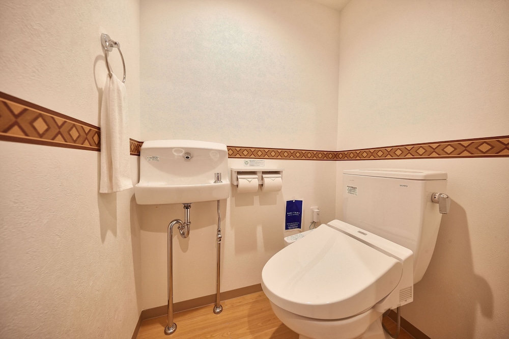 ツインルーム バスルーム6 | M's Stay Okinawa