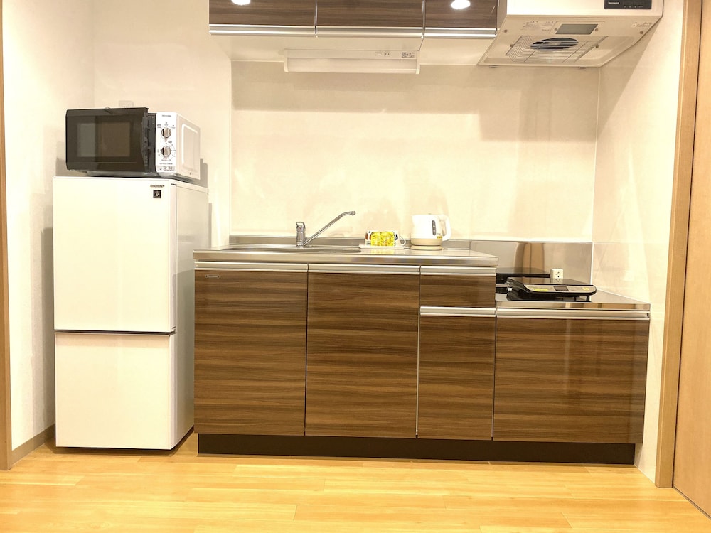 ベーシック スタジオ ダブルベッド 1 台 専用キッチン0 | M's Stay Okinawa