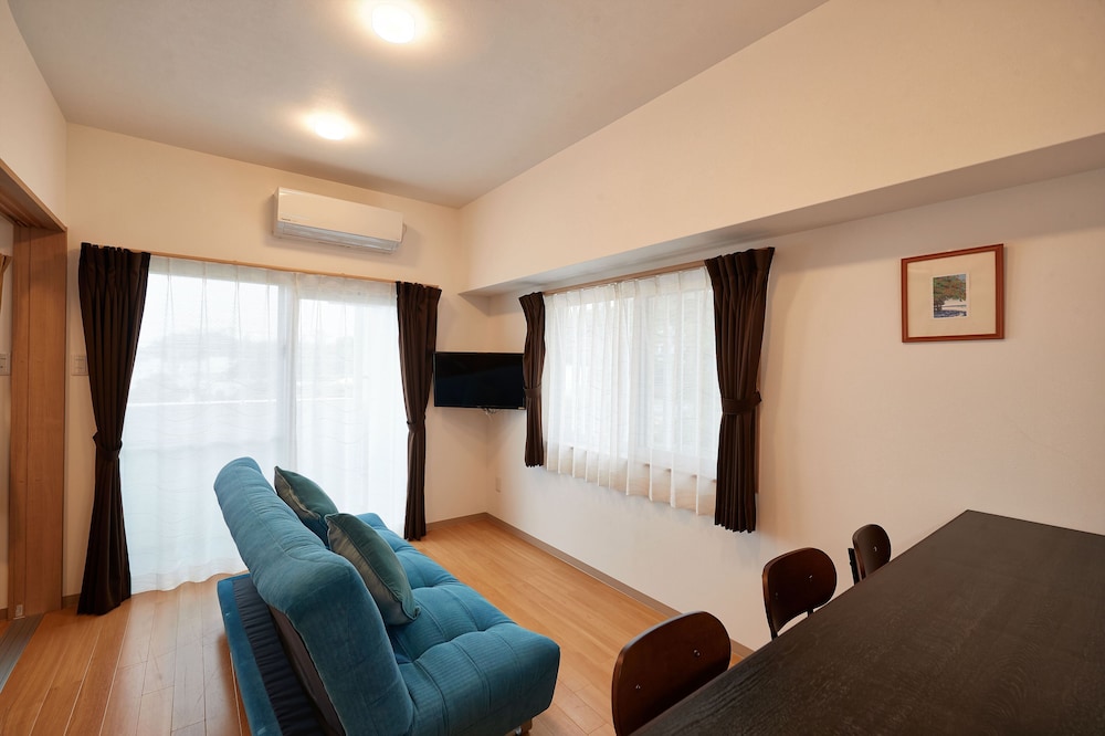 ツインルーム 客室8 | M's Stay Okinawa