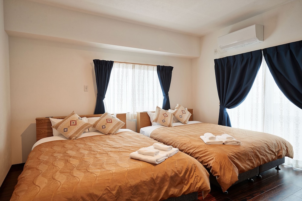 ロイヤル アパートメント 客室11 | M's Stay Okinawa