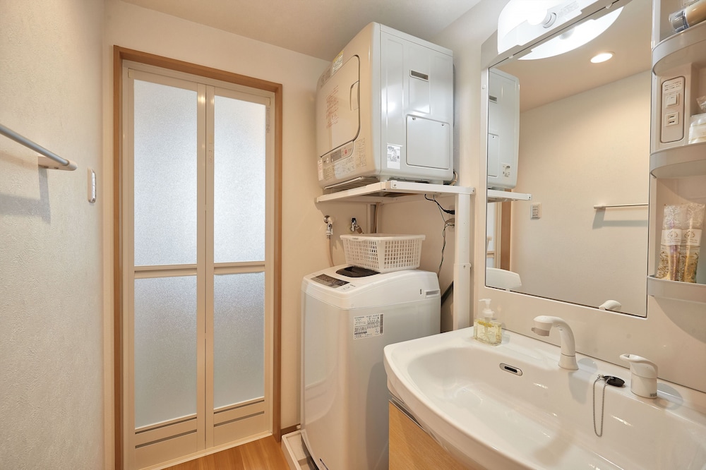 スタンダード ルーム バスルーム2 | M's Stay Okinawa