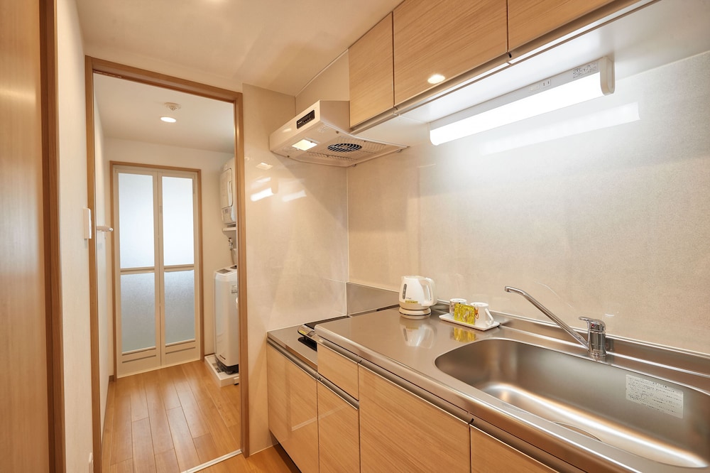 スタンダード ルーム 専用キッチン2 | M's Stay Okinawa