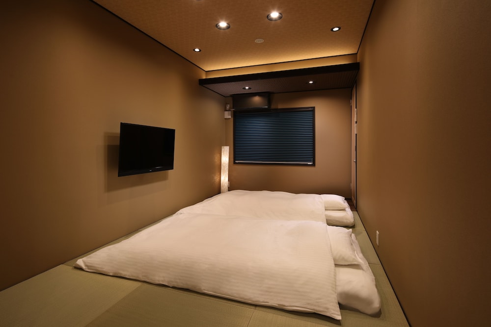 京町家一棟貸し 客室3 | 奏 京都八条口