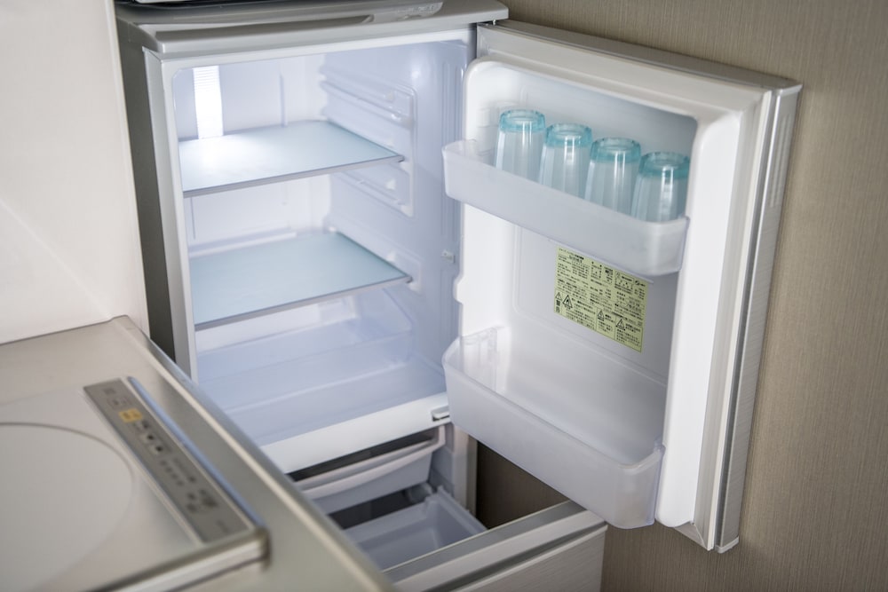 スタンダード ダブルルーム 小型冷蔵庫0 | ホテル アーバンシー 2 松尾