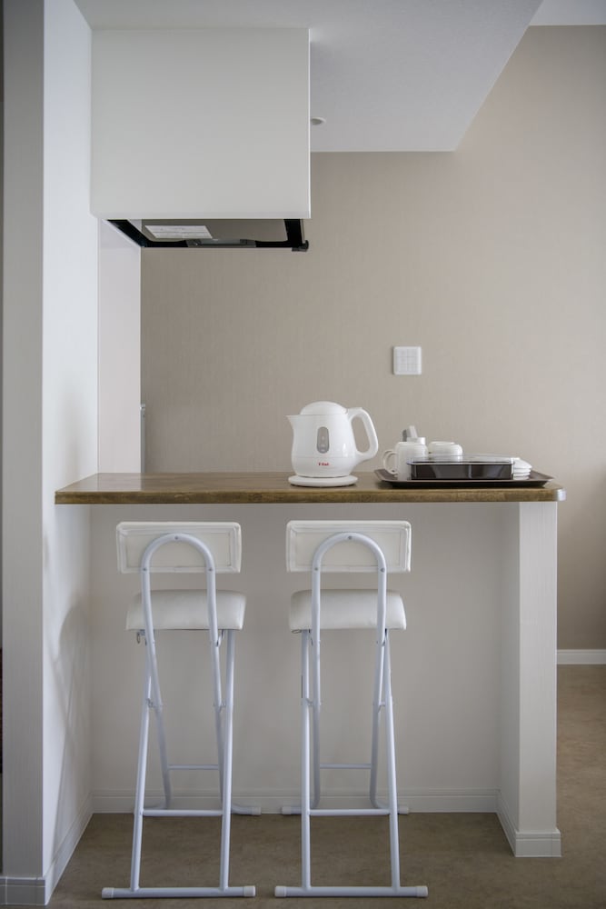 スーペリア ダブルルーム 専用簡易キッチン2 | ホテル アーバンシー 2 松尾