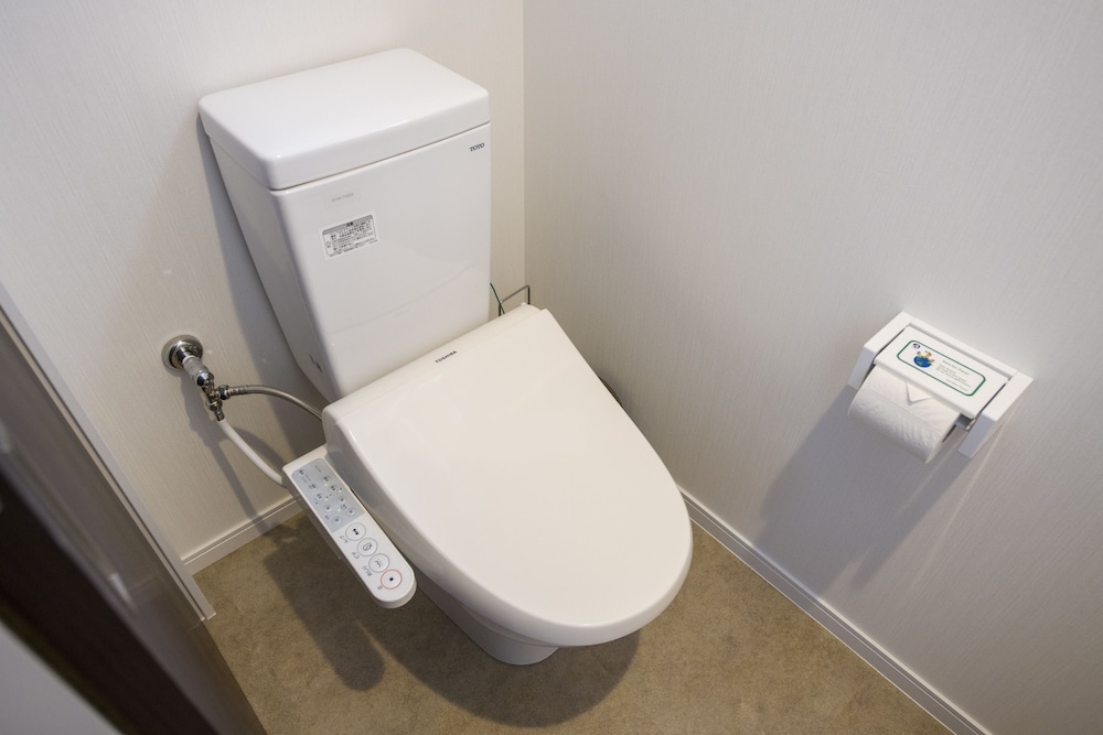 スタンダード ダブルルーム バスルーム1 | ホテル アーバンシー 2 松尾